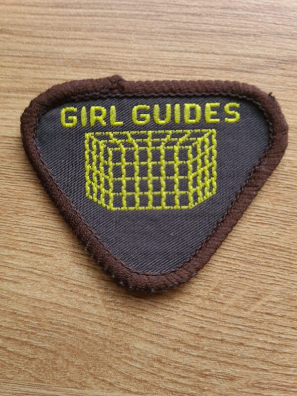 1968-1992 Brownie Interest Badge - Home Safety